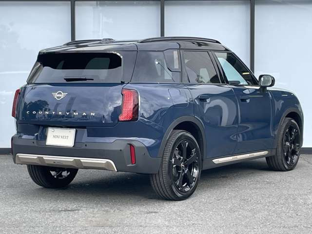 ミニカントリーマンD DCT ディーゼル