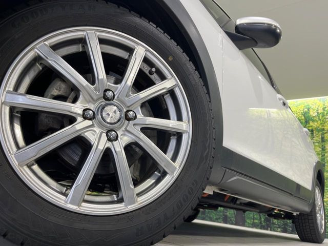 �y16�C���`�A���~�z�C�[���z�O�ςɃ}�b�`�����A���~�z�C�[���𑕒����Ă���܂��B�e��A���~�z�C�[����A�X�^�b�h���X�^�C�����戵�����Ă���܂��B���񂲑��k����������