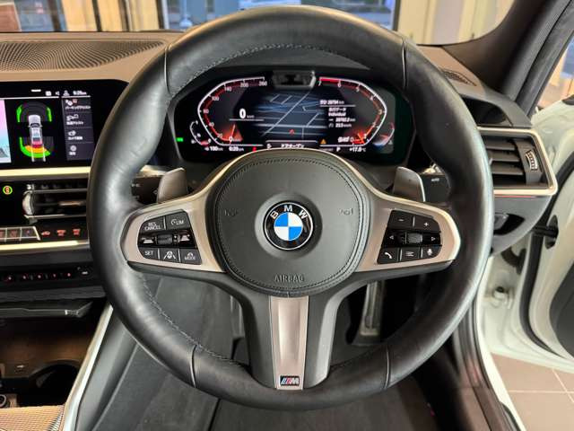 3シリーズセダン320i Mスポーツ