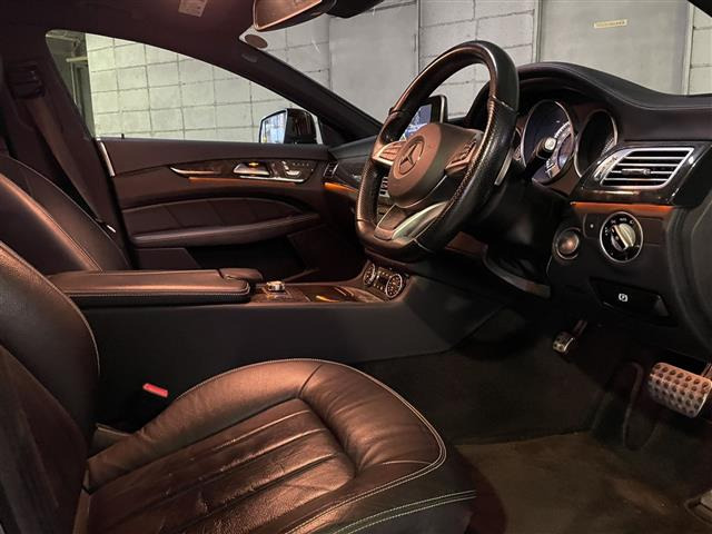 CLSクラスCLS220d AMG ライン