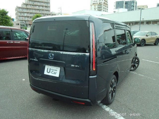 ステップワゴン2.0 e:HEV エアー EX