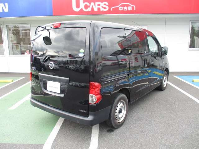 NV200バネットバン1.6 DX
