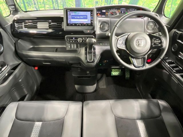 N-BOXカスタムL ターボ