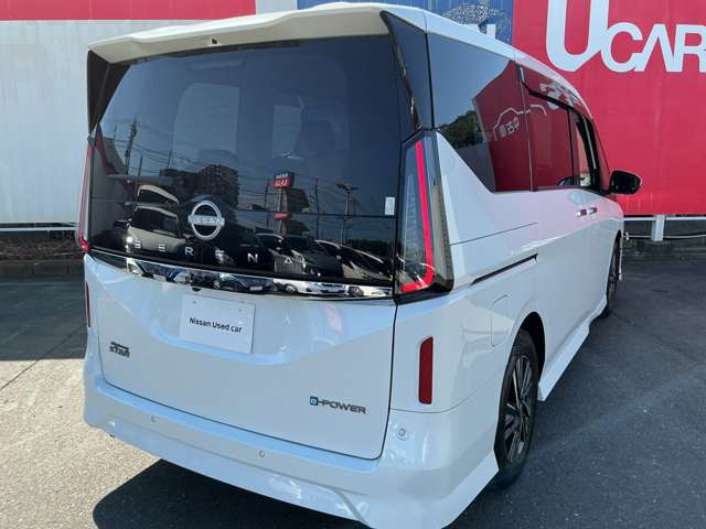 セレナ1.4 e-POWER ハイウェイスターV