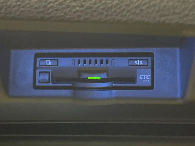 【ETC】高速道路の料金所をストレスなく通過!話題のスポットやサービスエリアに多い「スマートIC」利用時は必須のアイテムです。当店でセットアップを実施、ご納車当日からすぐにご利用いただけます!