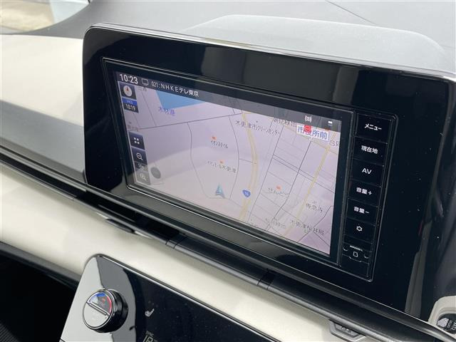 セレナ2.0 XV