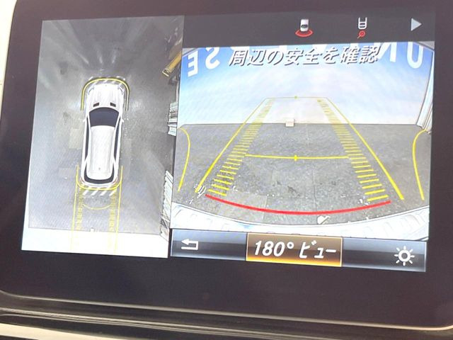 ���p�m���~�b�N�r���[���j�^�[:��p�̃J�����ɂ��A�ォ�猩���낵���悤�Ȏ��_��360�x�N���}�̎��͂��m�F���邱�Ƃ��ł��܂������p�������m�F���₷���A�����ꏊ�ł̐؂�Ԃ��⒓�Ԃ��X���[�Y�ɍs���܂��B