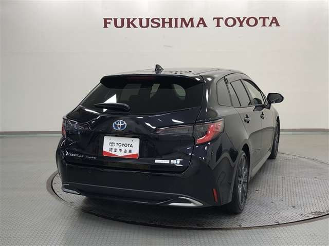 カローラツーリング1.8 ハイブリッド W×B E-Four 4WD