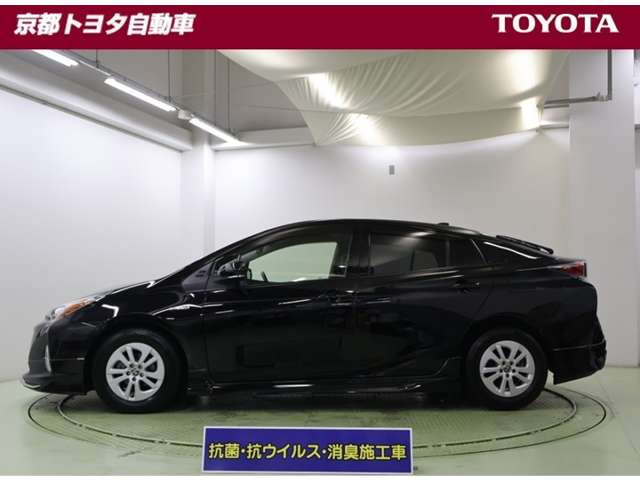 プリウス1.8 S