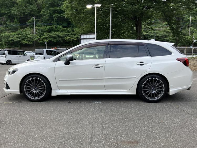 レヴォーグ2.0 STI スポーツ アイサイト 4WD