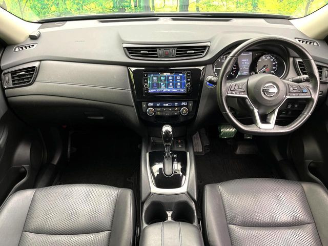 エクストレイル2.0 20Xi
