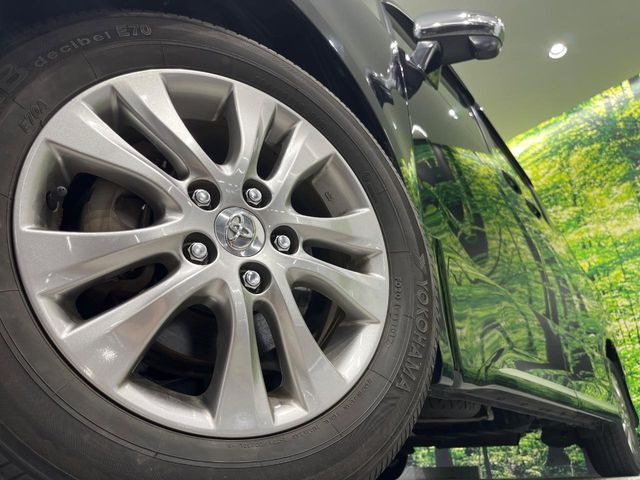 �y����16�C���`�A���~�z�C�[���z�O�ςɃ}�b�`���������A���~�z�C�[���𑕒����Ă���܂��B�e��ЊO�A���~�z�C�[����A�X�^�b�h���X�^�C�����戵�����Ă���܂��B���񂲑��k����������