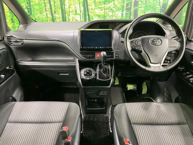 ヴォクシー2.0 ZS 煌II