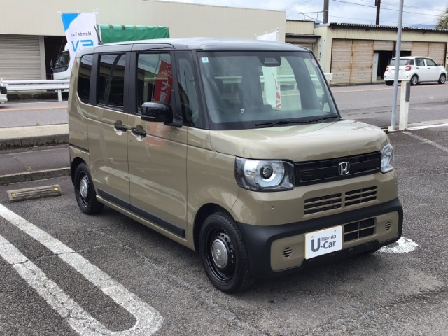 N-BOXジョイ 2トーン