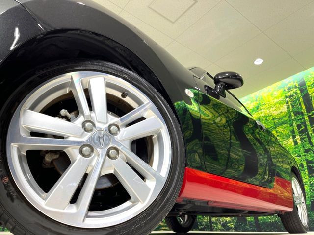 �y����16�C���`�A���~�z�C�[���z�O�ςɃ}�b�`���������A���~�z�C�[���𑕒����Ă���܂��B�e��ЊO�A���~�z�C�[����A�X�^�b�h���X�^�C�����戵�����Ă���܂��B���񂲑��k����������