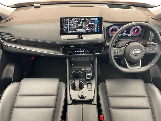 エクストレイル1.5 G e-4ORCE 4WD