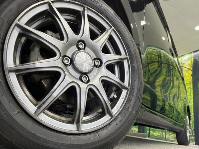 �y14�C���`�A���~�z�C�[���z�O�ςɃ}�b�`�����A���~�z�C�[���𑕒����Ă���܂��B�e��A���~�z�C�[����A�X�^�b�h���X�^�C�����戵�����Ă���܂��B���񂲑��k����������