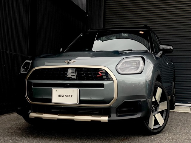 ミニカントリーマンS ALL4 DCT 4WD