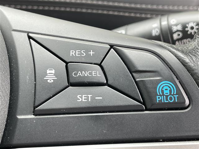 セレナ1.2 e-POWER ハイウェイスターV