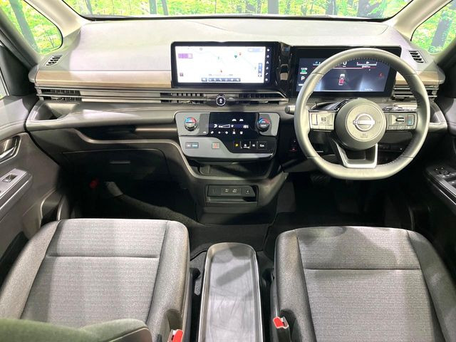 セレナ1.4 e-POWER ハイウェイスターV