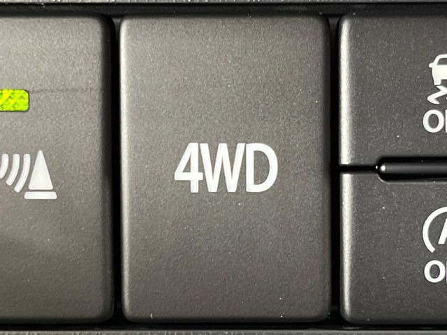 4WD�̂��Ԃł��̂ŁA�ᓹ�ł����S�ł���~��n�n��ɂ��Z�܂��̕��ȊO�ɂ��A�E�B���^�[�X�|�[�c����̕���~��n��֋A�Ȃ����@�������ɂ���������!