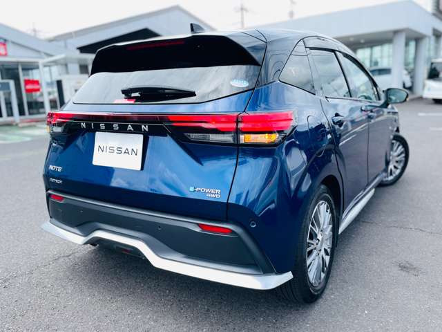 ノート1.2 AUTECH FOUR 4WD