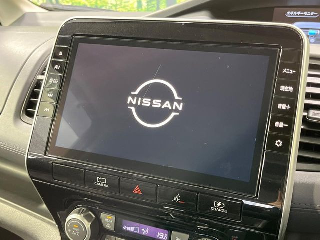 セレナ1.2 e-POWER ハイウェイスターV