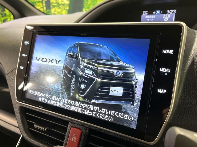 ヴォクシー2.0 ZS 煌