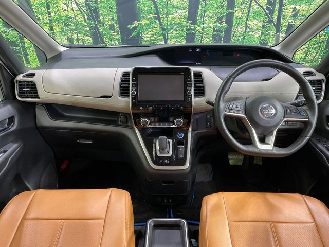 セレナ1.2 e-POWER ハイウェイスターV