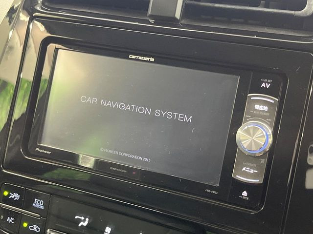 プリウス1.8 S