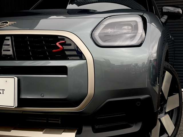 ミニカントリーマンS ALL4 DCT 4WD