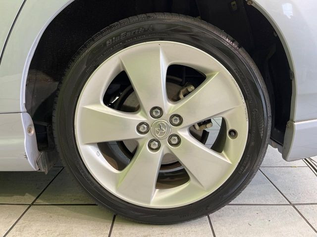 �y����17�C���`�A���~�z�C�[���z�O�ςɃ}�b�`���������A���~�z�C�[���𑕒����Ă���܂��B�e��ЊO�A���~�z�C�[����A�X�^�b�h���X�^�C�����戵�����Ă���܂��B���񂲑��k����������