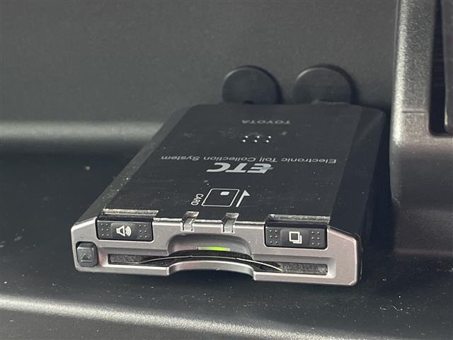 カローラフィールダー1.5 X HIDリミテッド