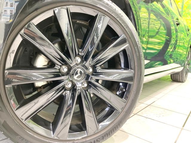 �y�O���[�h��p����19�C���`�A���~�z�C�[���z�f�U�C�����̍��������A���~�z�C�[���𑕒����Ă���܂��B�e��ЊO�A���~�z�C�[����A�X�^�b�h���X�^�C�����戵�����Ă���܂��B���񂲑��k����������