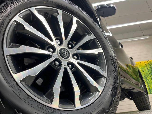 �y�����A���~�z�C�[���z�O�ςɃ}�b�`���������A���~�z�C�[���𑕒����Ă���܂��B�e��ЊO�A���~�z�C�[����A�X�^�b�h���X�^�C�����戵�����Ă���܂��B���񂲑��k����������