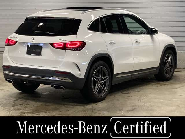 GLAクラスGLA200d 4マチック AMGラインパッケージ 4WD