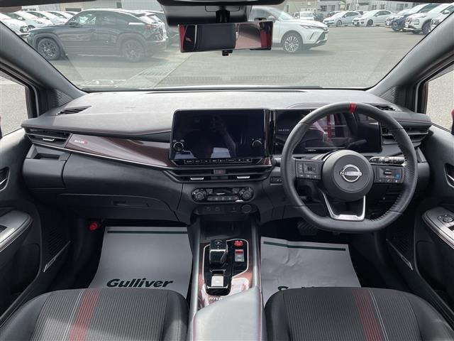 ノートオーラ1.2 NISMO チューンド e-POWER 4WD