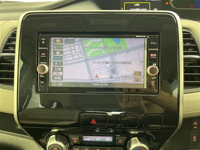 セレナ2.0 ハイウェイスター プロパイロット エディション