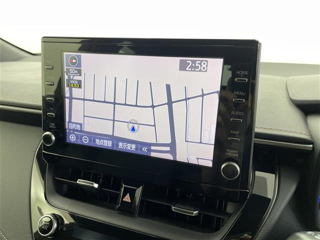 カローラ1.8 ハイブリッド W×B