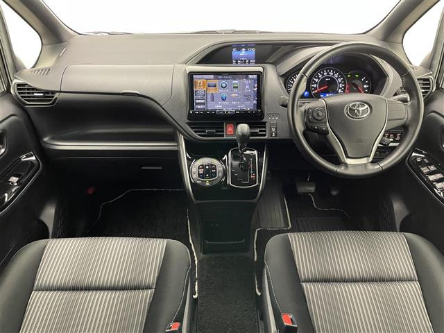 ヴォクシー2.0 ZS 煌II