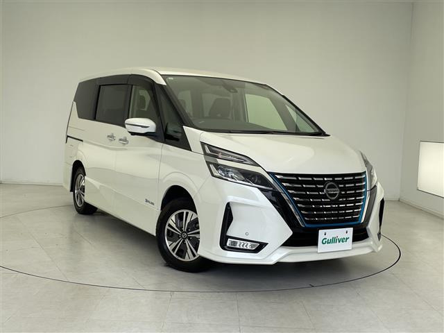 セレナ1.2 e-POWER ハイウェイスターV