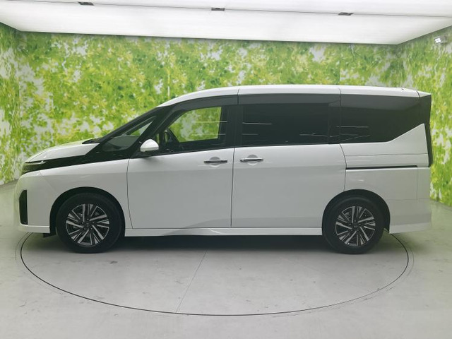 セレナ1.4 e-POWER ハイウェイスターV