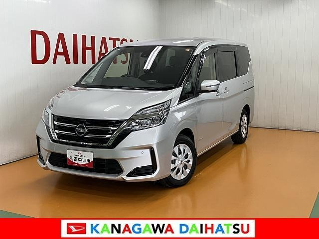 セレナ2.0 XV