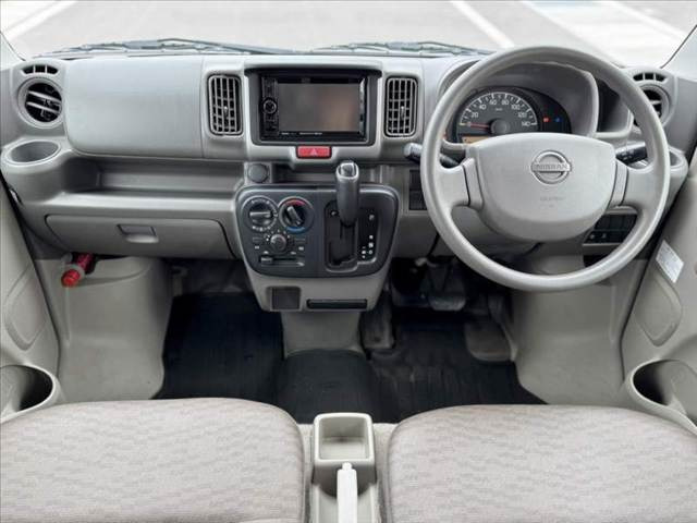 NV100クリッパーDX ハイルーフ 5AGS車