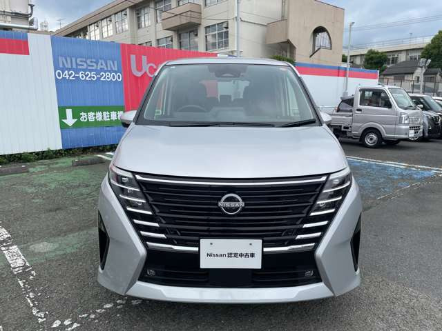 セレナ1.4 e-POWER ハイウェイスターV