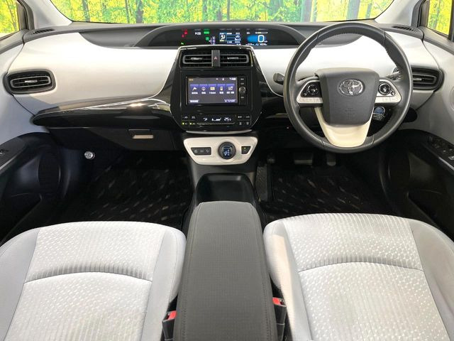 プリウス1.8 S セーフティ プラス