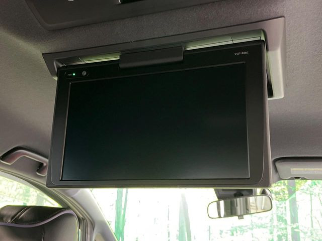 ヴォクシー1.8 ハイブリッド ZS