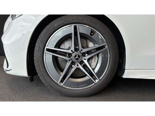 CクラスワゴンC220d アバンギャルド (ISG)