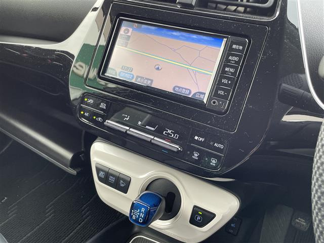プリウス1.8 S ツーリングセレクション