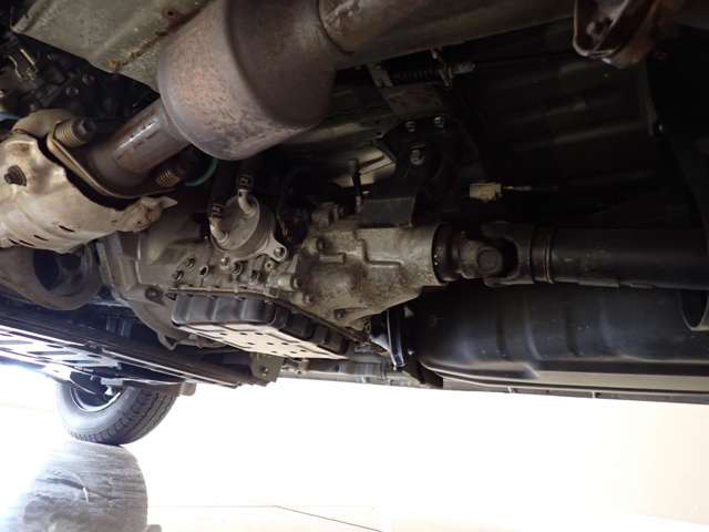 .��ʌ�����3�X�ܓW�J �{�X �~�j�o���`MT�� �Z�_���� �݌�50�� ��z�X 4WD�ESUV���X �݌�50�� �O���[�v�݌�150��ȏ�